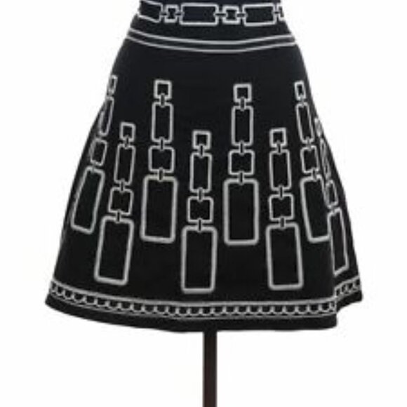 Black Embroidered Skirt Size 9 Geometric Design - Picture 1 of 7